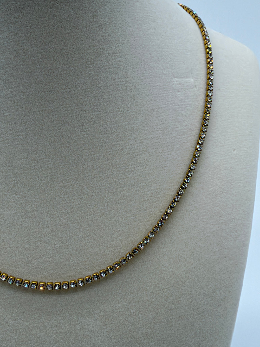 Tennis Necklace (17 inches)